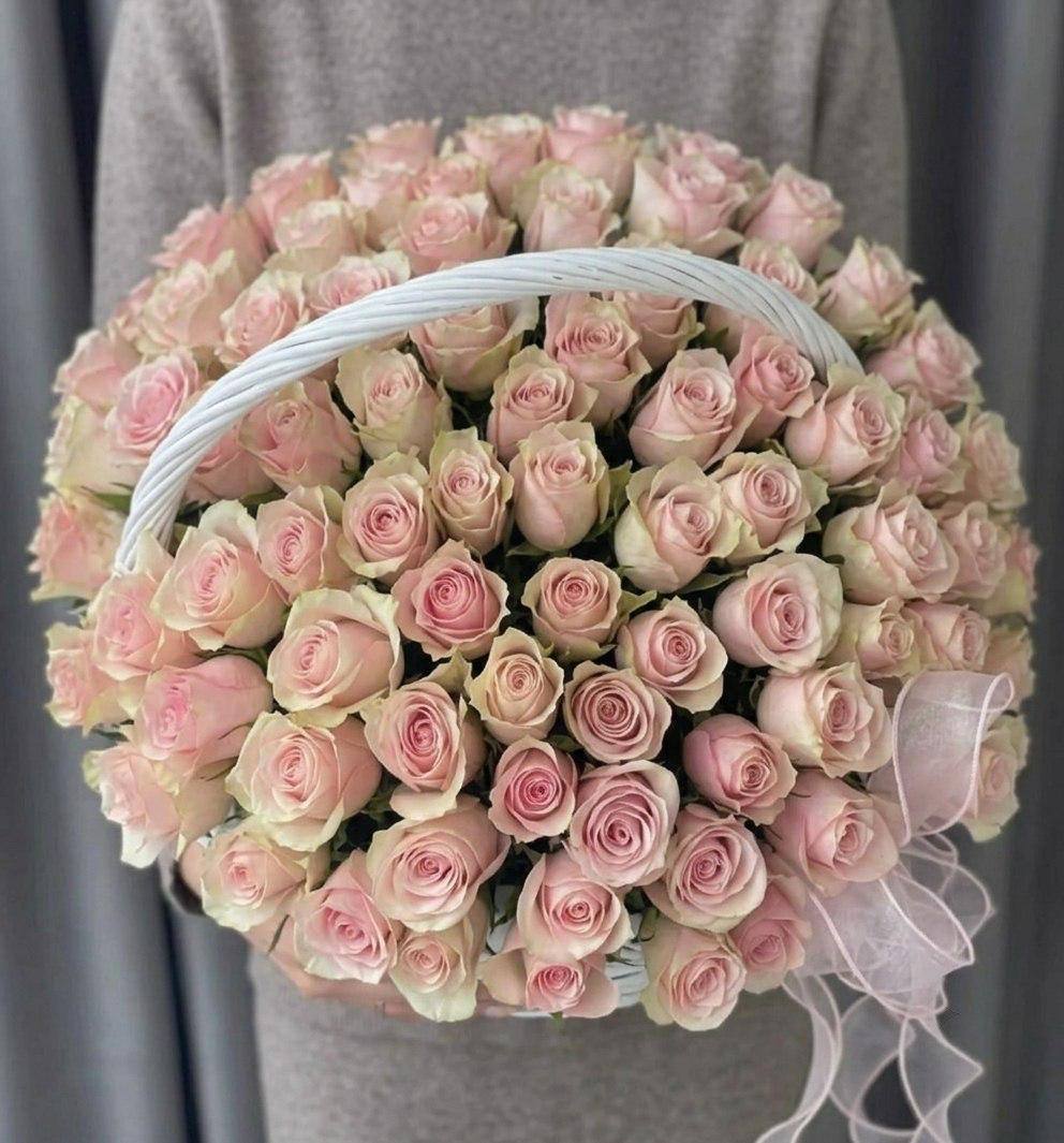Композиция из роз «Вечное счастье»